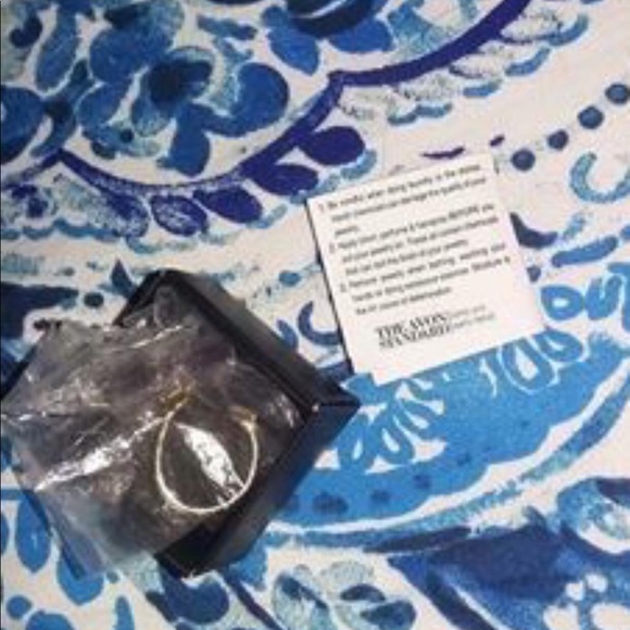 Avon amethyst ring - Picture 2 of 2